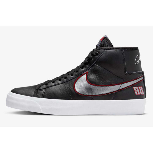 Nike sb zoom Blazer mid Black and Metallic